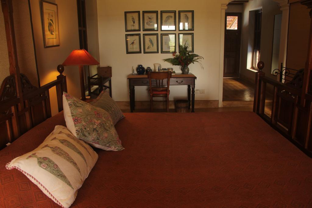 Hôtel Capella à Parra Extérieur photo