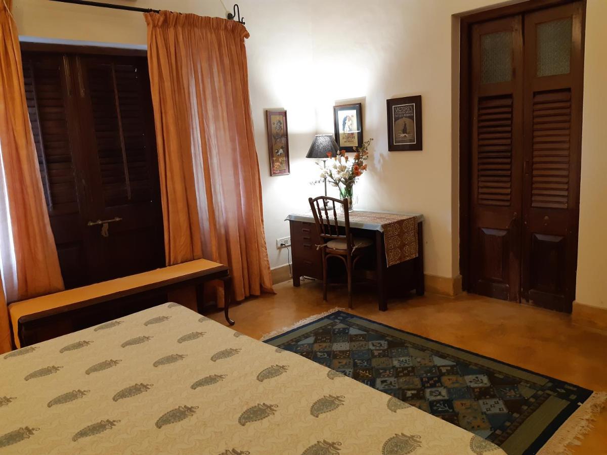 Hôtel Capella à Parra Extérieur photo